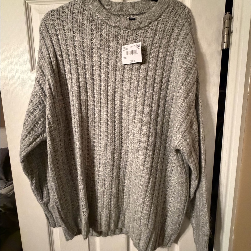 NWT‼️ sweater- American Eagle